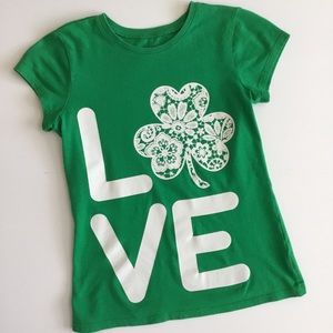 Children’s Place Girl’s T- Shirt “Love” Size M 7/8